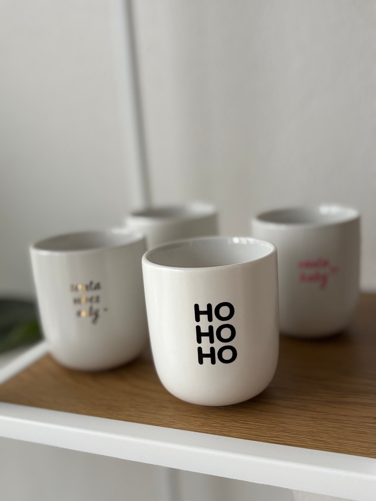 Tasse „santa vibes only“