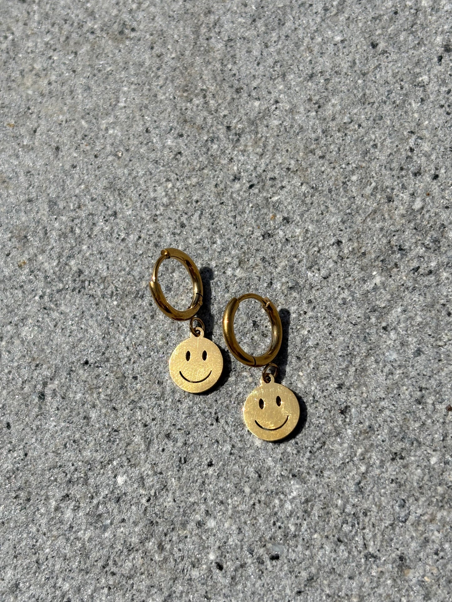 Smiley Ohrringe, gold
