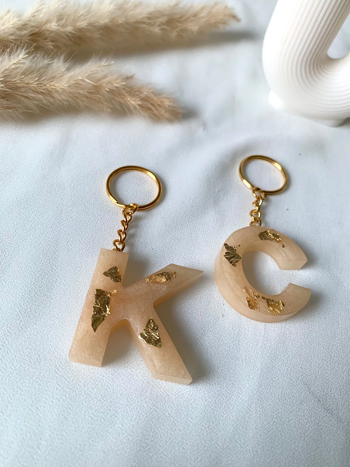 Buchstabe „champagne“