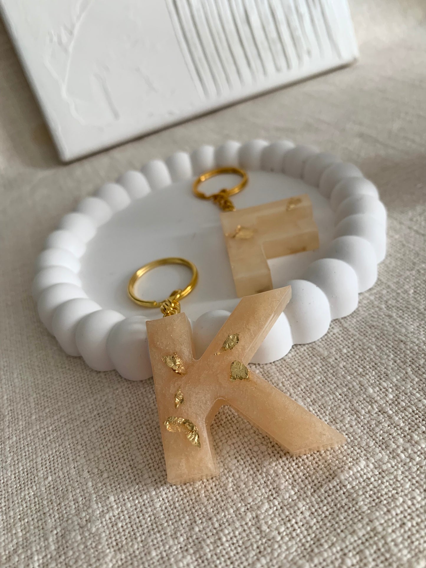 Buchstabe „champagne“