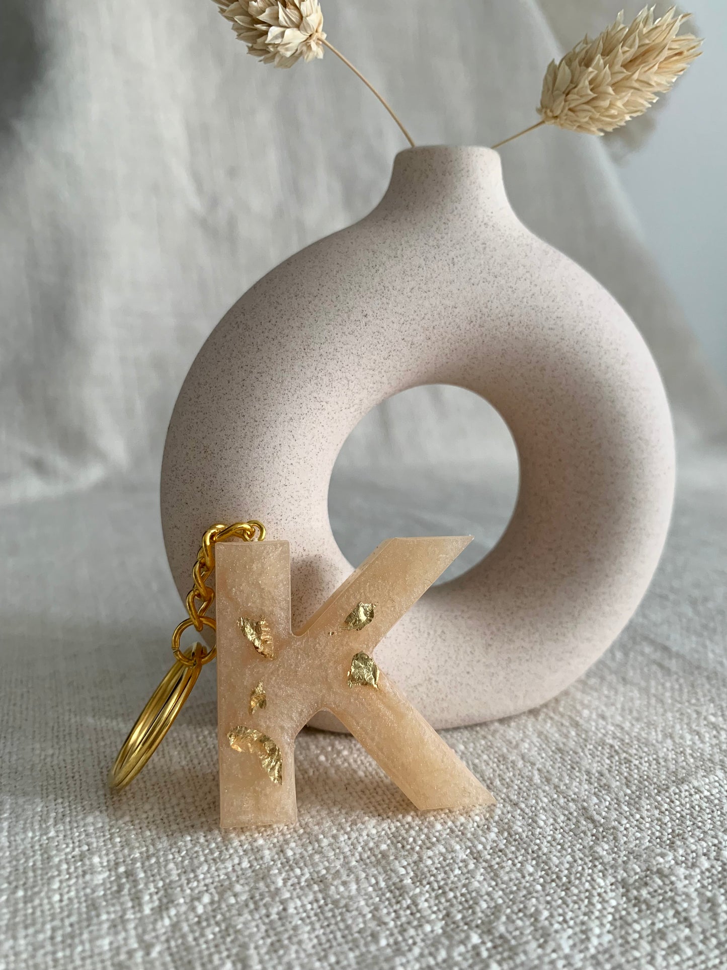 Buchstabe „champagne“